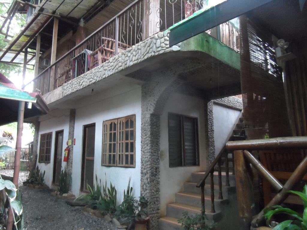Victoria Guest House And Cottages Puerto Princesa Luaran gambar