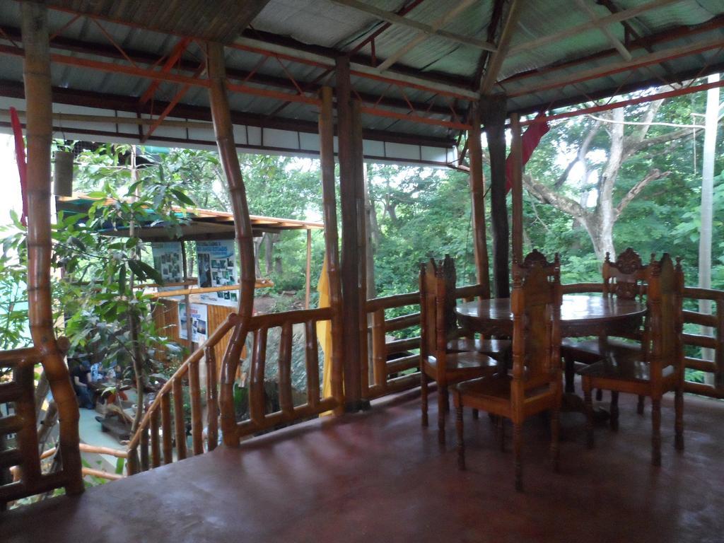 Victoria Guest House And Cottages Puerto Princesa Luaran gambar