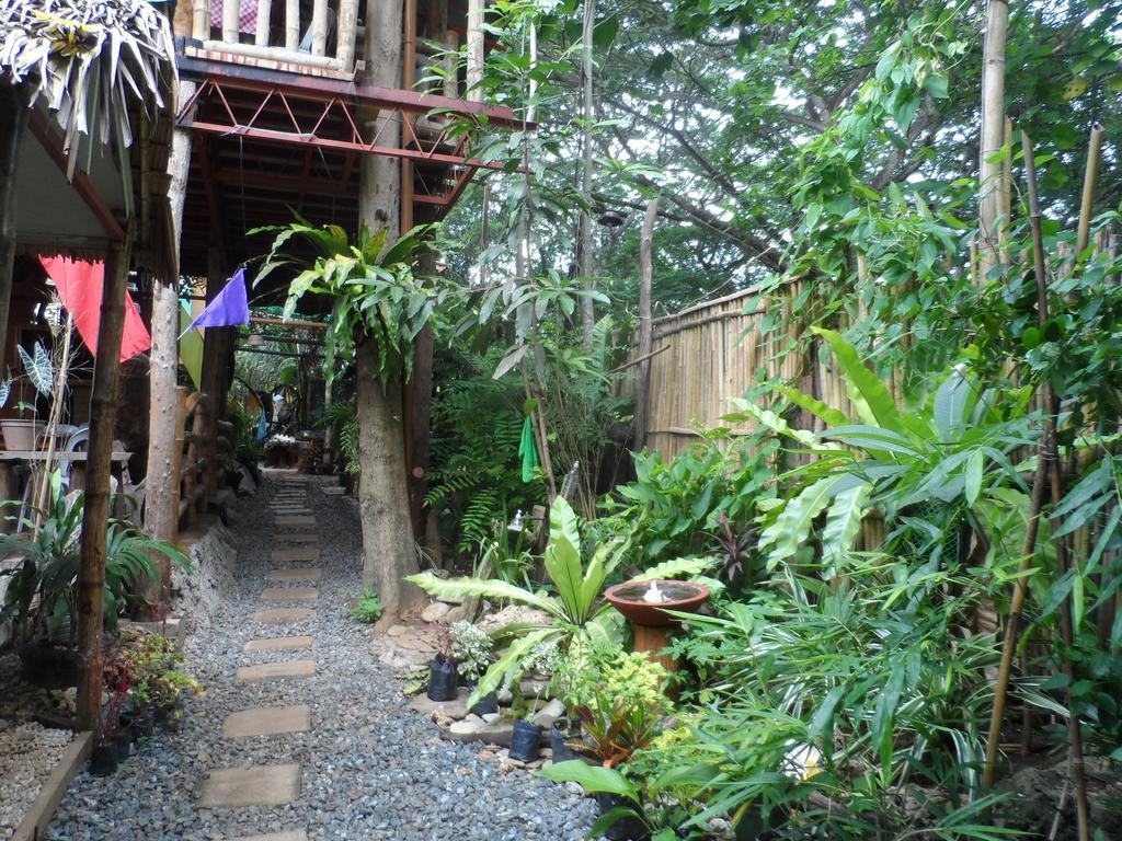 Victoria Guest House And Cottages Puerto Princesa Luaran gambar