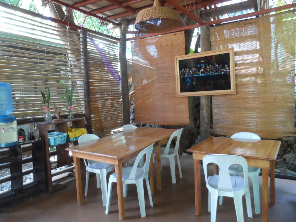 Victoria Guest House And Cottages Puerto Princesa Luaran gambar